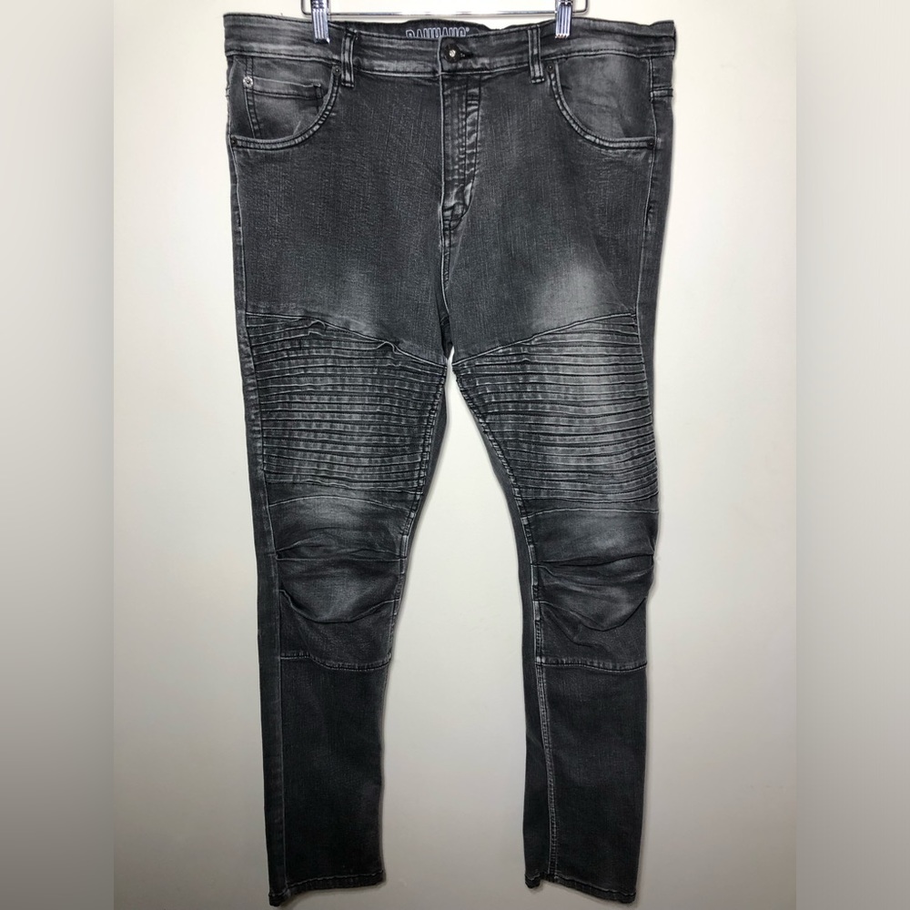 Bauhaus Deluxe Jeans.